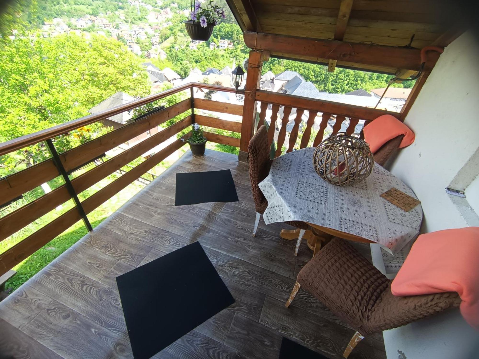 Privatni Smjestaj Kurtalija Hotel Jajca Kültér fotó